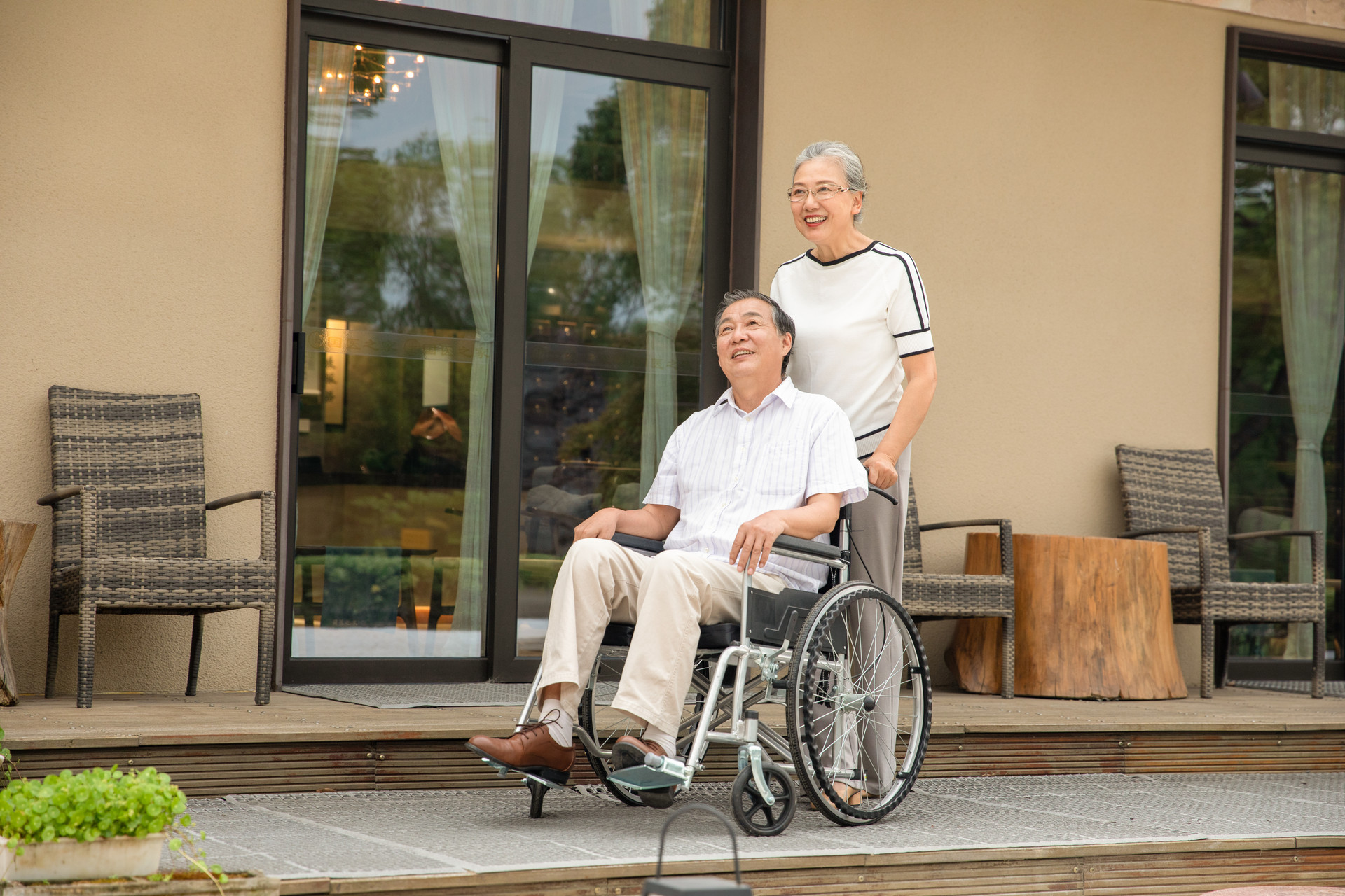 The Benefits of Walking Before a Meal: A Healthier Habit for Digestion and Blood Flow